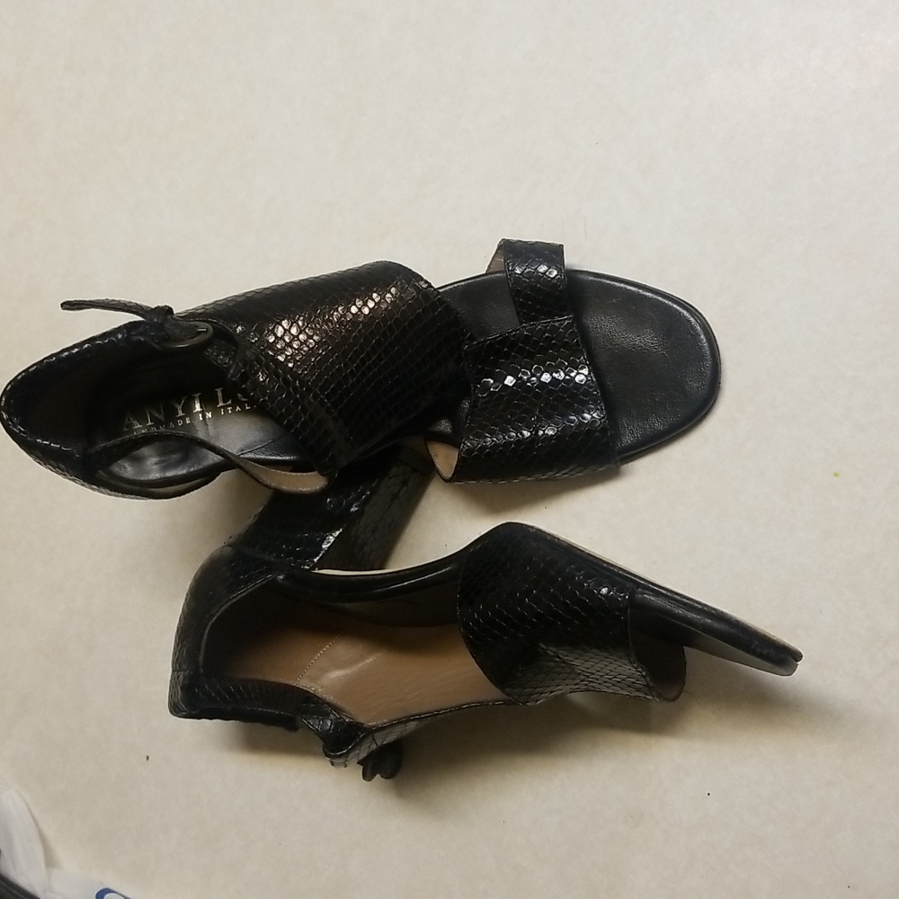 Anyi Lu “ Linda” snakeskin leather sandals Made in Italy Handmade 7/7.5